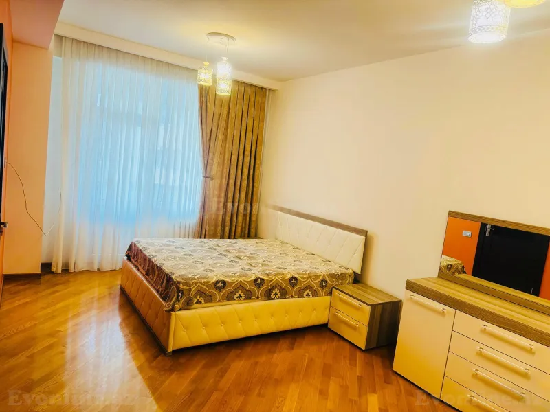 Kirayə verilir 2 otaqlı Mənzil Yeni tikili 74 m² Qara Qarayev m. - şəkil 4
