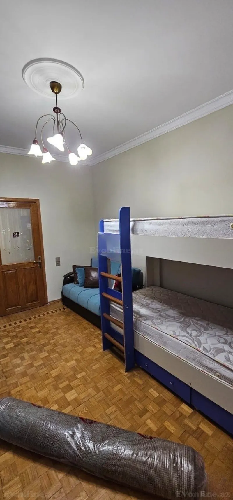 Kirayə verilir 4 otaqlı Mənzil Köhnə tikili 100 m² Nəsimi r. - şəkil 13
