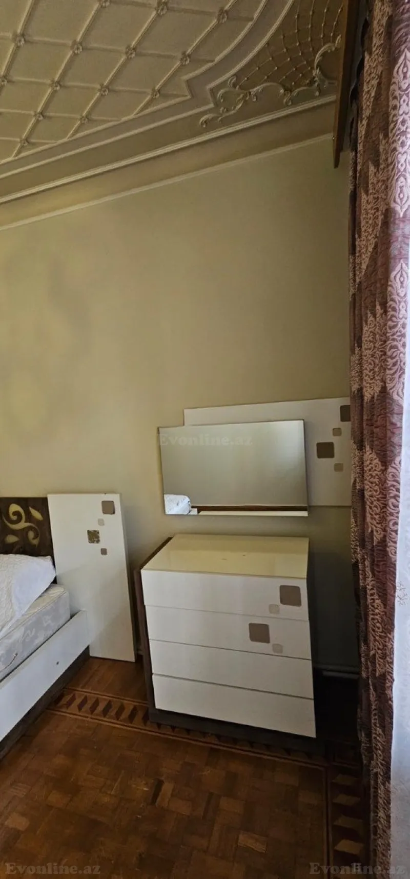 Kirayə verilir 4 otaqlı Mənzil Köhnə tikili 100 m² Nəsimi r. - şəkil 26