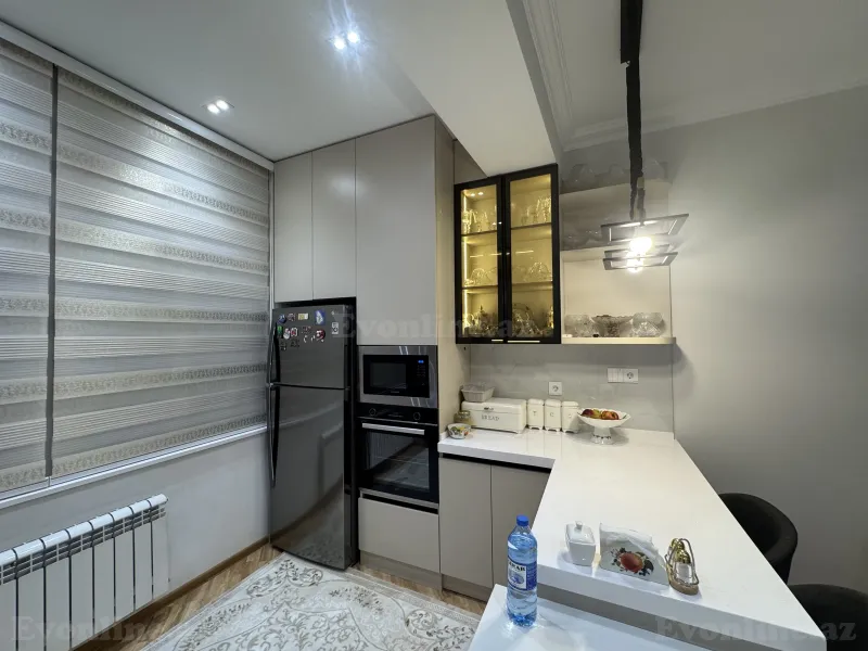 Satılır 2 otaqlı Mənzil Yeni tikili 84 m² 9-cu mikrorayon - şəkil 8