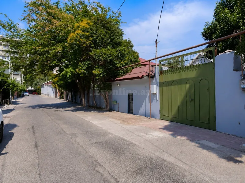 Satılır 4 otaqlı Həyət evi 122 m² Qaraçuxur