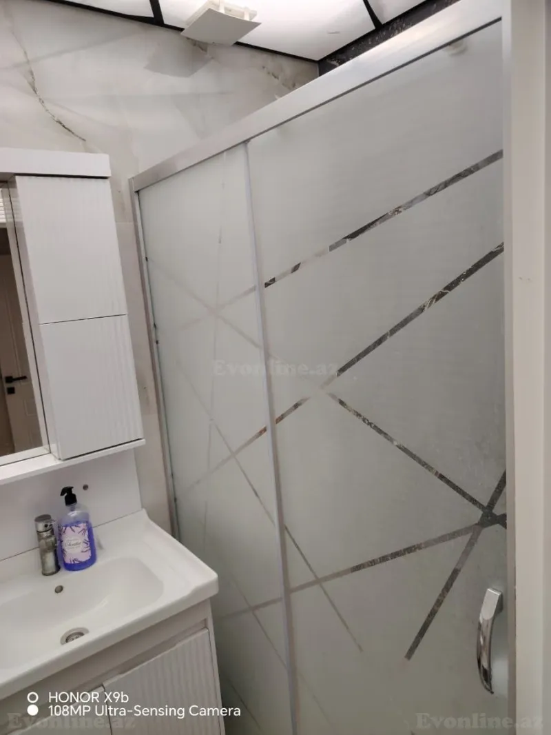 Satılır 4 otaqlı Mənzil Köhnə tikili 65 m² Elmlər Akademiyası m. - şəkil 17