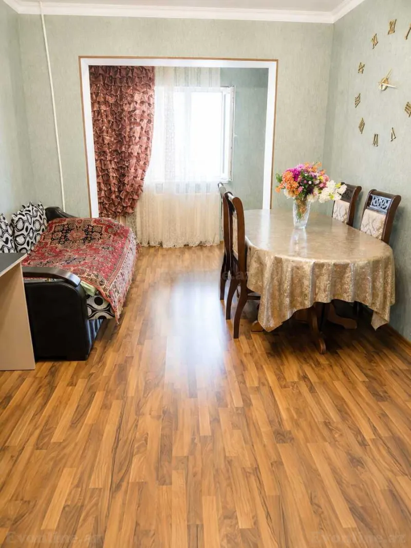 Satılır 2 otaqlı Mənzil Köhnə tikili 68 m² 9-cu mikrorayon - şəkil 3