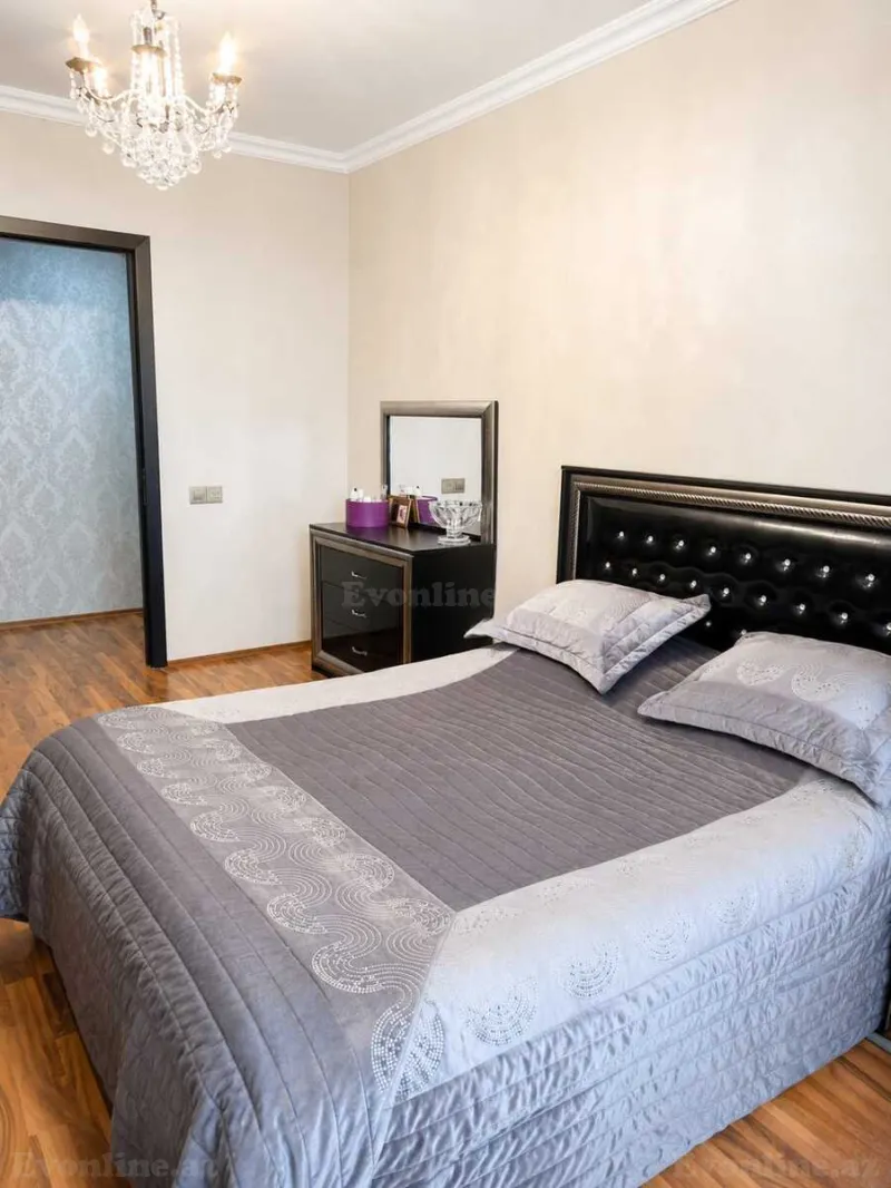 Satılır 2 otaqlı Mənzil Köhnə tikili 68 m² 9-cu mikrorayon - şəkil 5