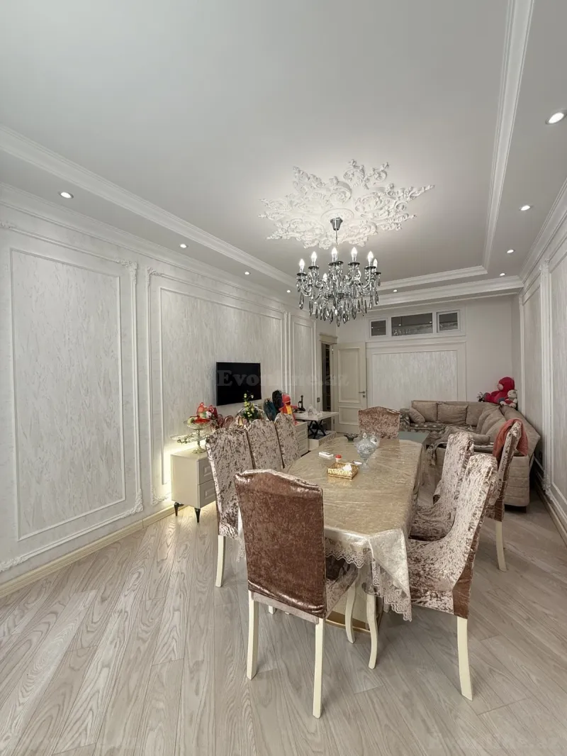 Satılır 2 otaqlı Mənzil Yeni tikili 80 m² Suraxanı r. - şəkil 3
