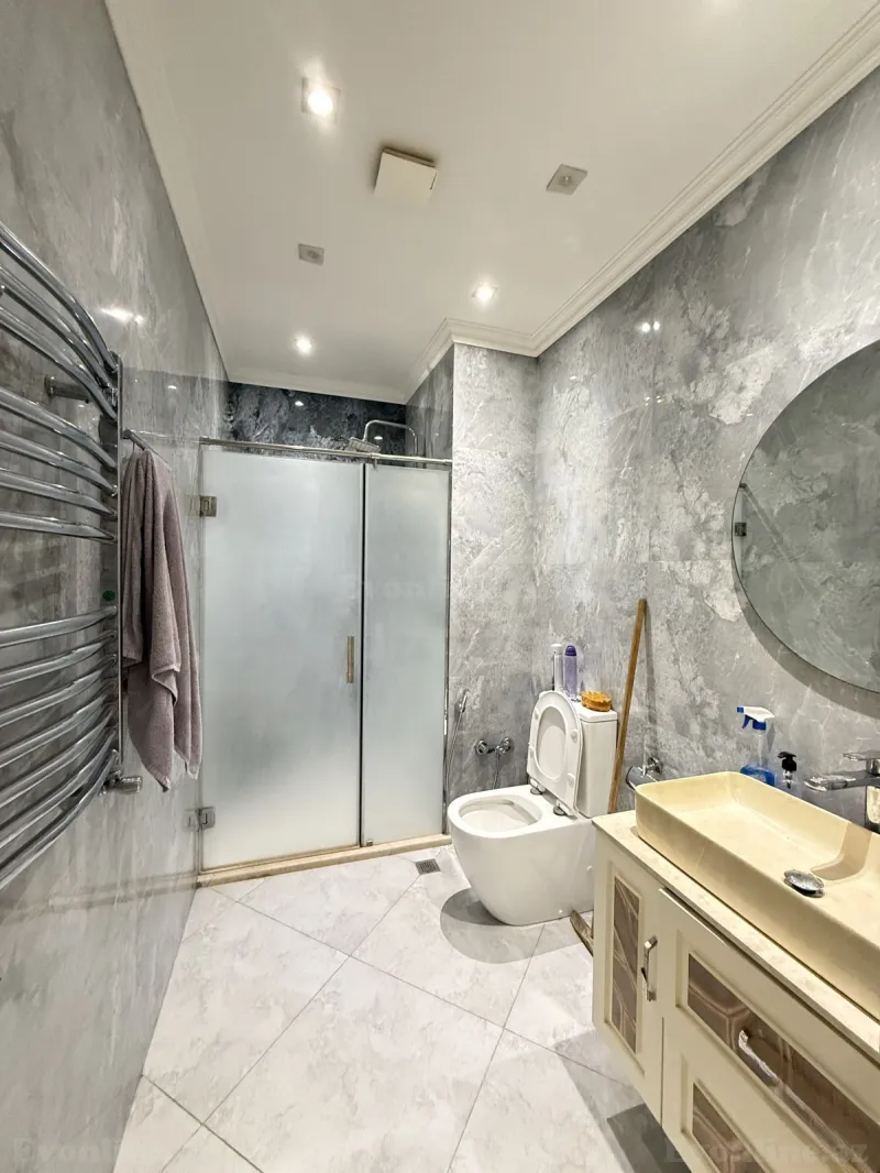 Satılır 2 otaqlı Mənzil Yeni tikili 80 m² Suraxanı r. - şəkil 9