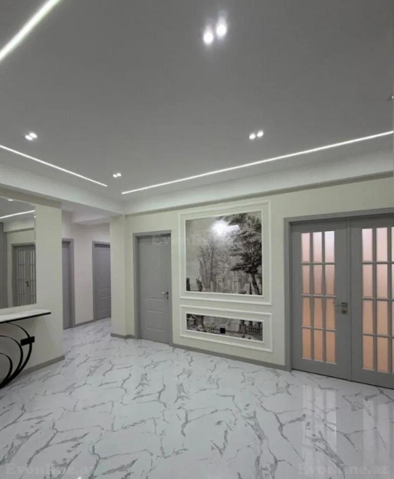 Satılır 4 otaqlı Mənzil Yeni tikili 191 m² 28 May m. - şəkil 17