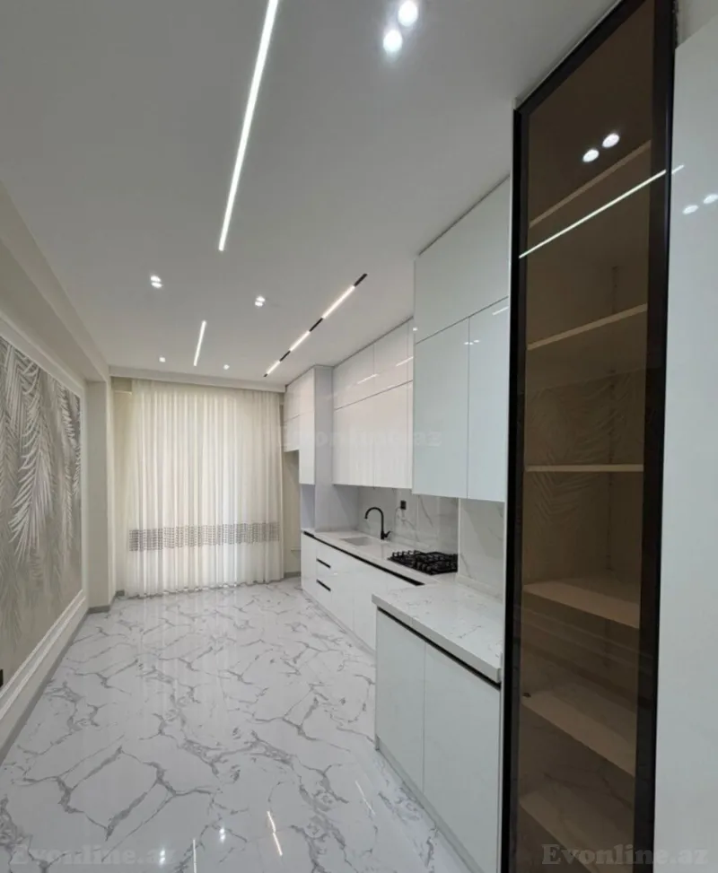 Satılır 4 otaqlı Mənzil Yeni tikili 191 m² 28 May m. - şəkil 20