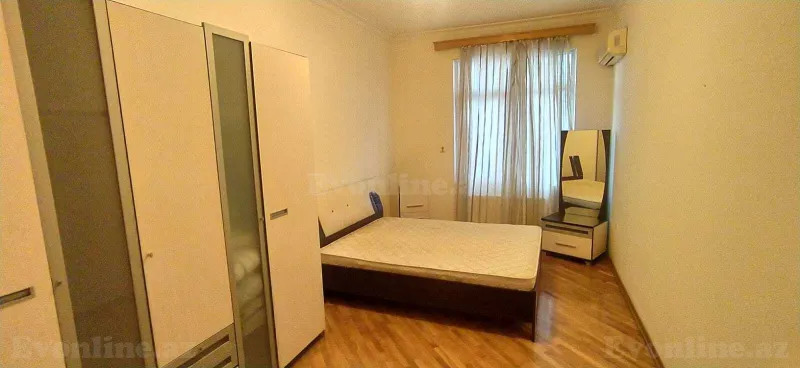 Satılır 4 otaqlı Mənzil Yeni tikili 220 m² Nizami m. - şəkil 6