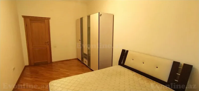 Satılır 4 otaqlı Mənzil Yeni tikili 220 m² Nizami m. - şəkil 7
