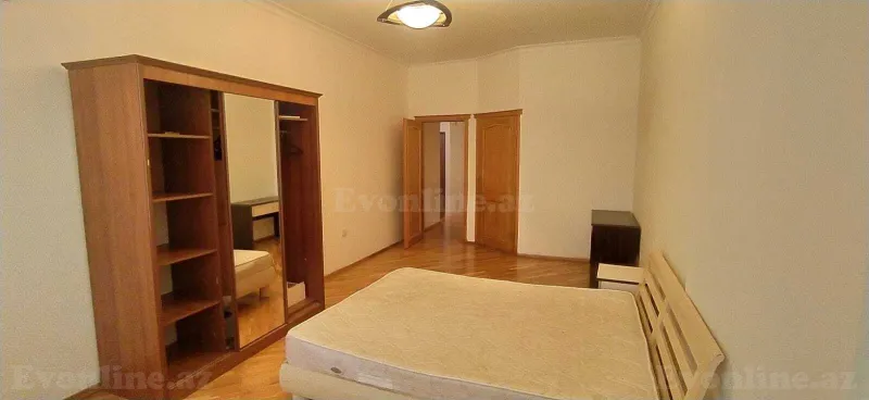 Satılır 4 otaqlı Mənzil Yeni tikili 220 m² Nizami m. - şəkil 10