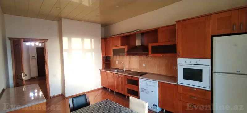 Satılır 4 otaqlı Mənzil Yeni tikili 220 m² Nizami m. - şəkil 14