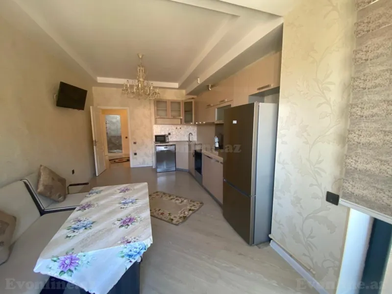 Kirayə verilir 3 otaqlı Mənzil Yeni tikili 135 m² Gənclik m. - şəkil 11