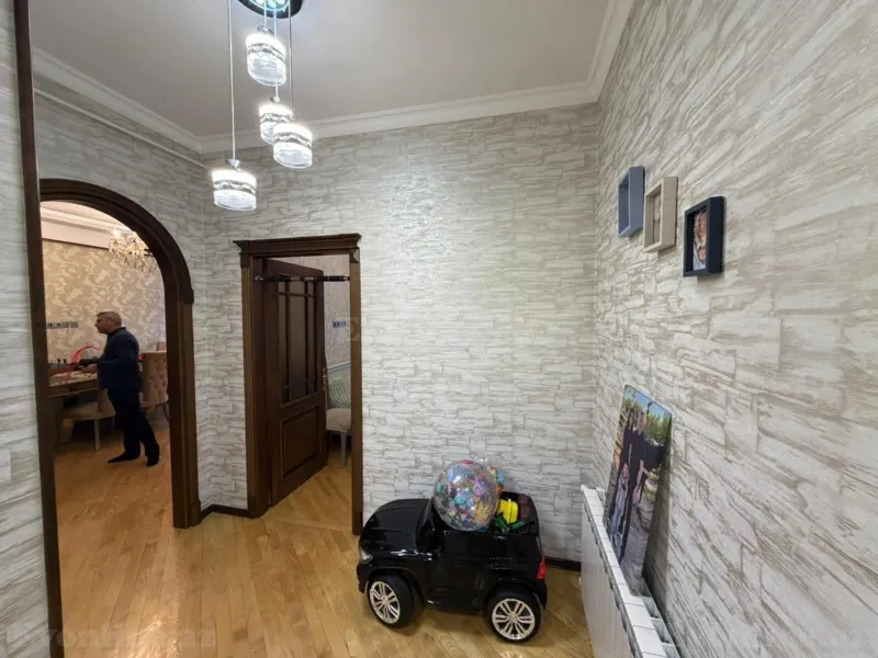Satılır 3 otaqlı Mənzil Yeni tikili 100 m² Bakıxanov - şəkil 13