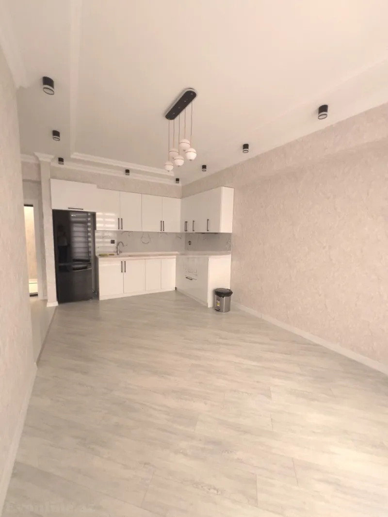 Kirayə verilir Ofis 184 m² 28 May m. - şəkil 19