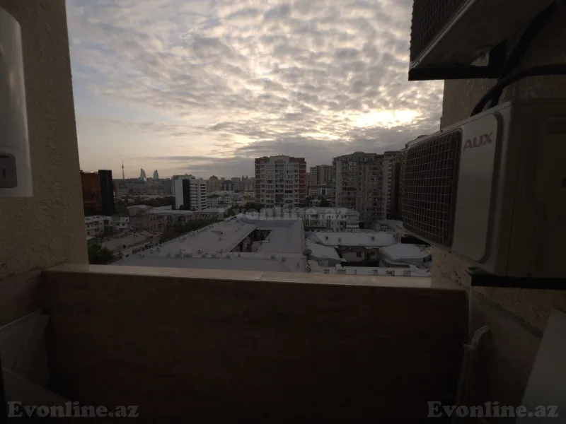 Kirayə verilir Ofis 184 m² 28 May m. - şəkil 25