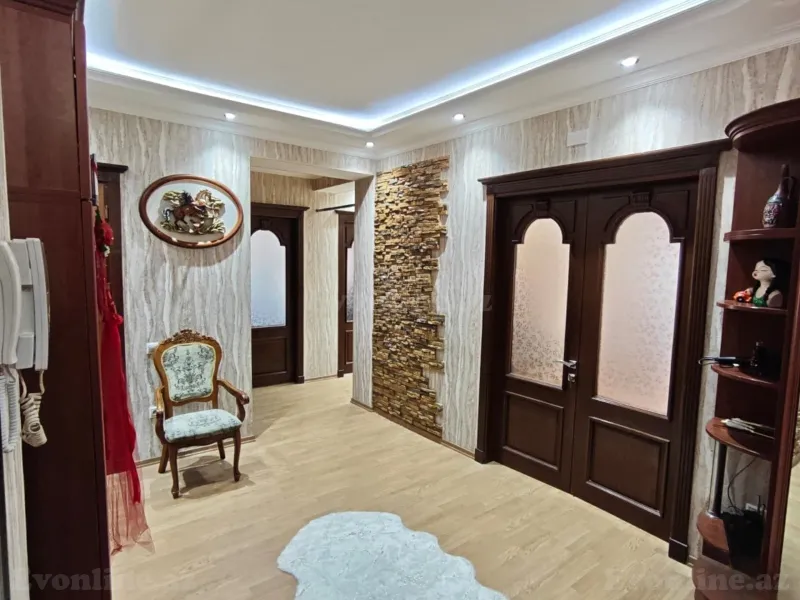 Satılır 3 otaqlı Mənzil Yeni tikili 125 m² İnşaatçılar m. - şəkil 9