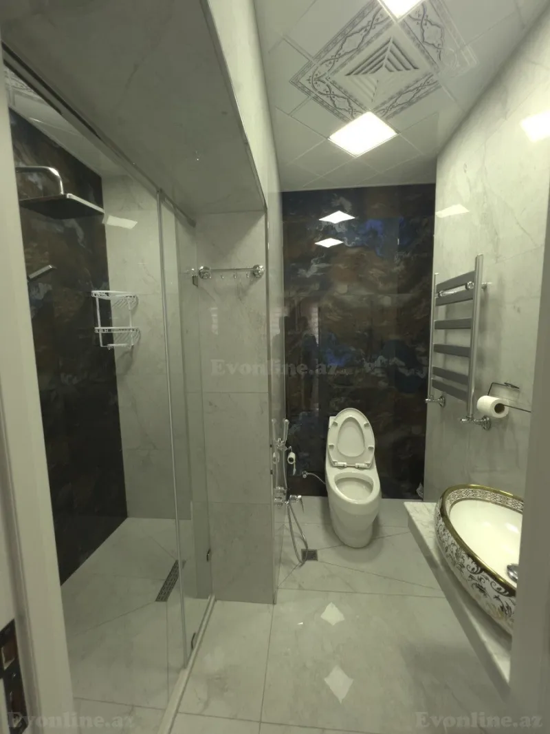 Kirayə verilir 4 otaqlı Mənzil Yeni tikili 184 m² 28 May m. - şəkil 10