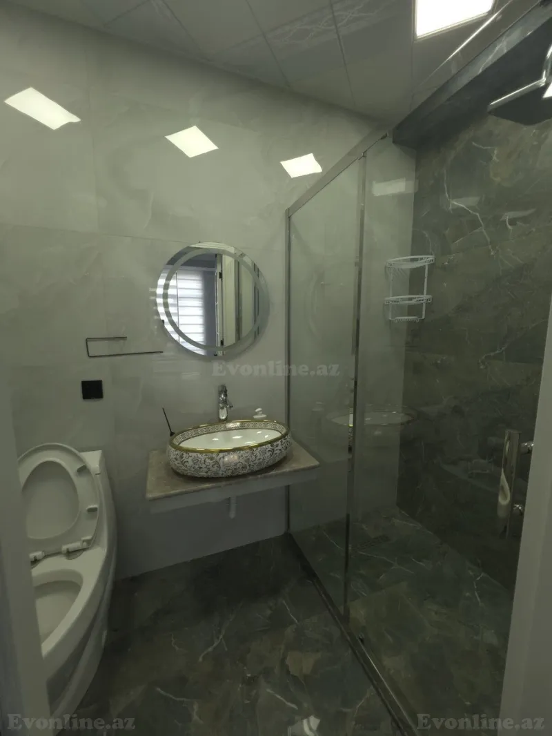 Kirayə verilir 4 otaqlı Mənzil Yeni tikili 184 m² 28 May m. - şəkil 14