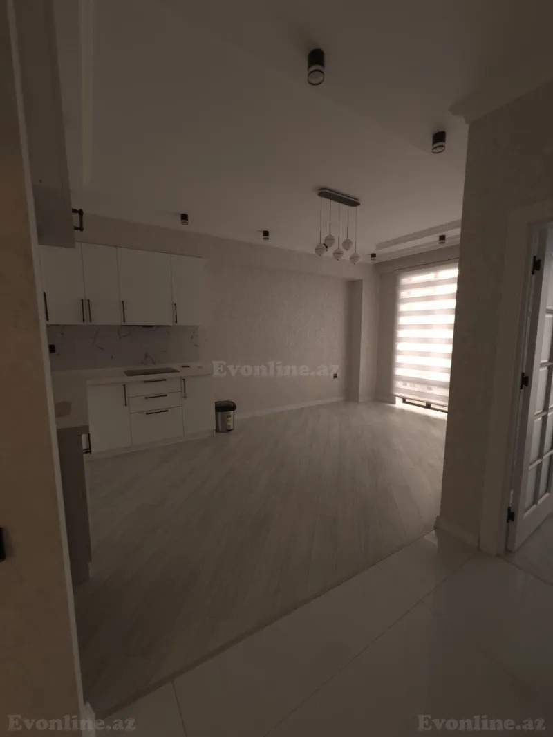 Kirayə verilir 4 otaqlı Mənzil Yeni tikili 184 m² 28 May m. - şəkil 18