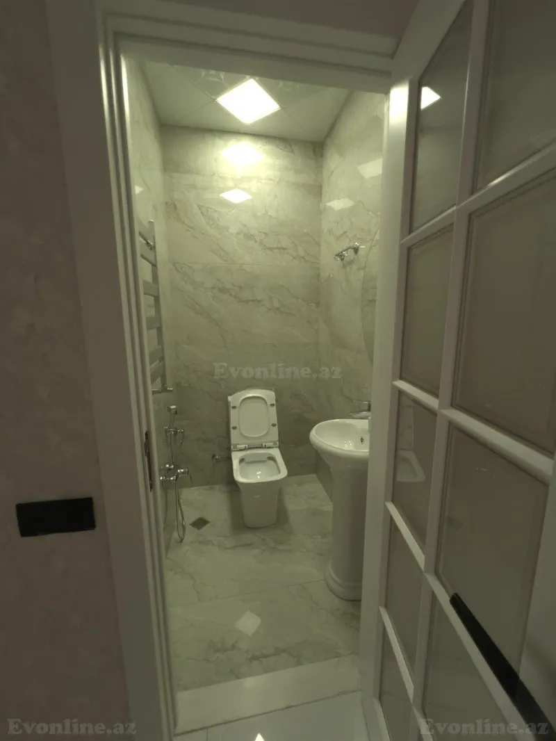 Kirayə verilir 4 otaqlı Mənzil Yeni tikili 184 m² 28 May m. - şəkil 24