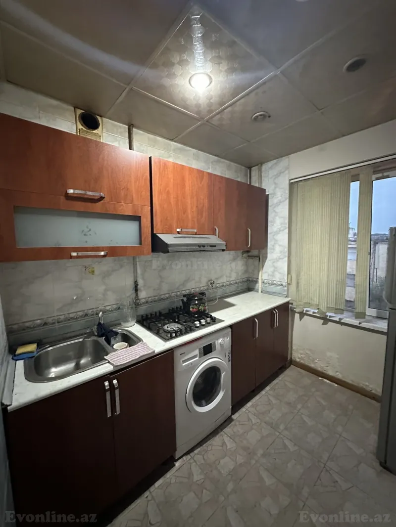 3 otaqlı Mənzil 80 m² Həzi Aslanov Kirayə verilir