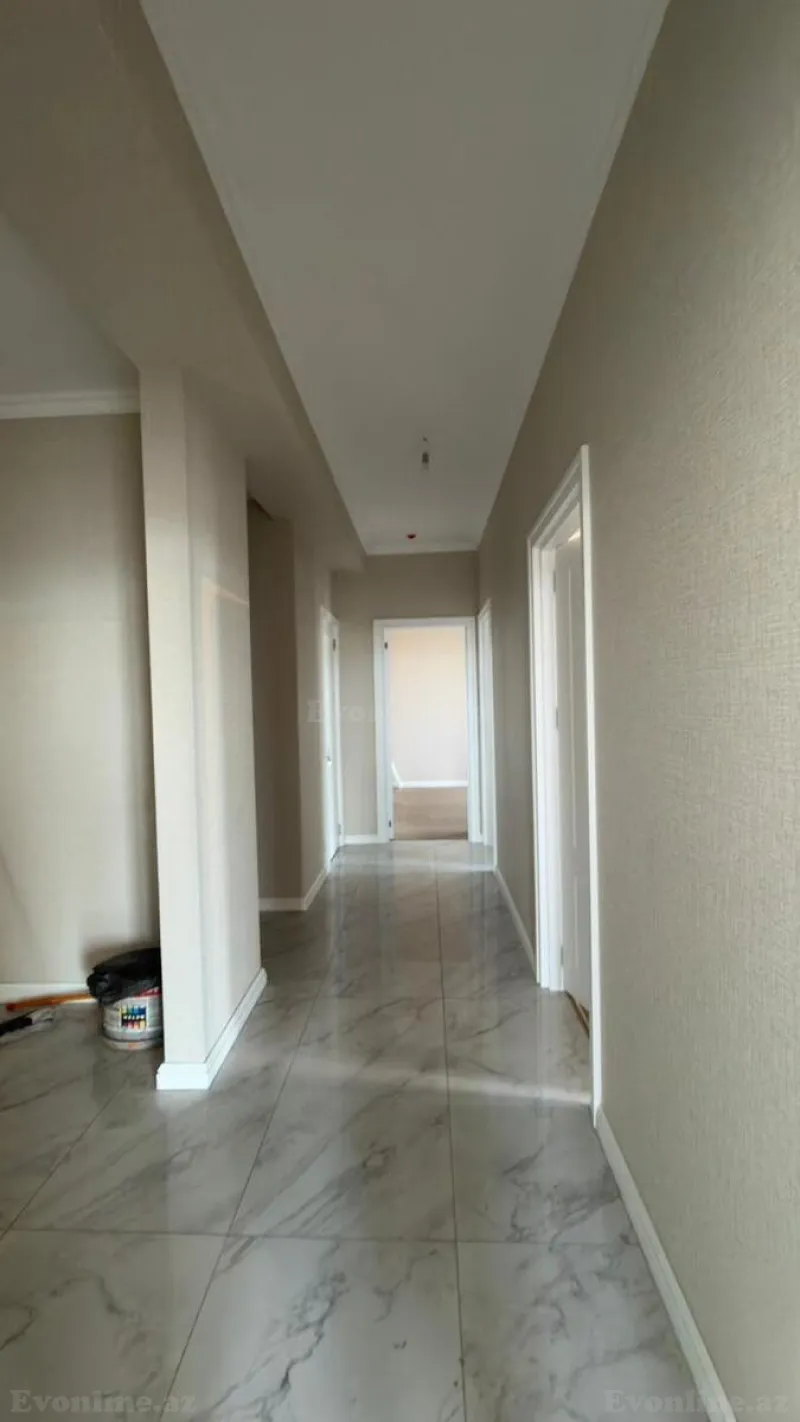 Satılır 4 otaqlı Mənzil Yeni tikili 121 m² Memar Əcəmi m. - şəkil 26