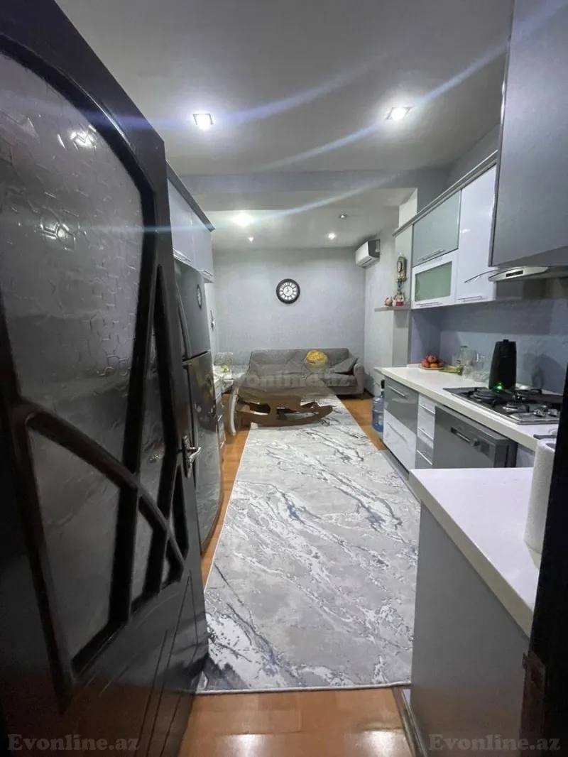 Satılır 3 otaqlı Mənzil Yeni tikili 95 m² Memar Əcəmi m. - şəkil 2