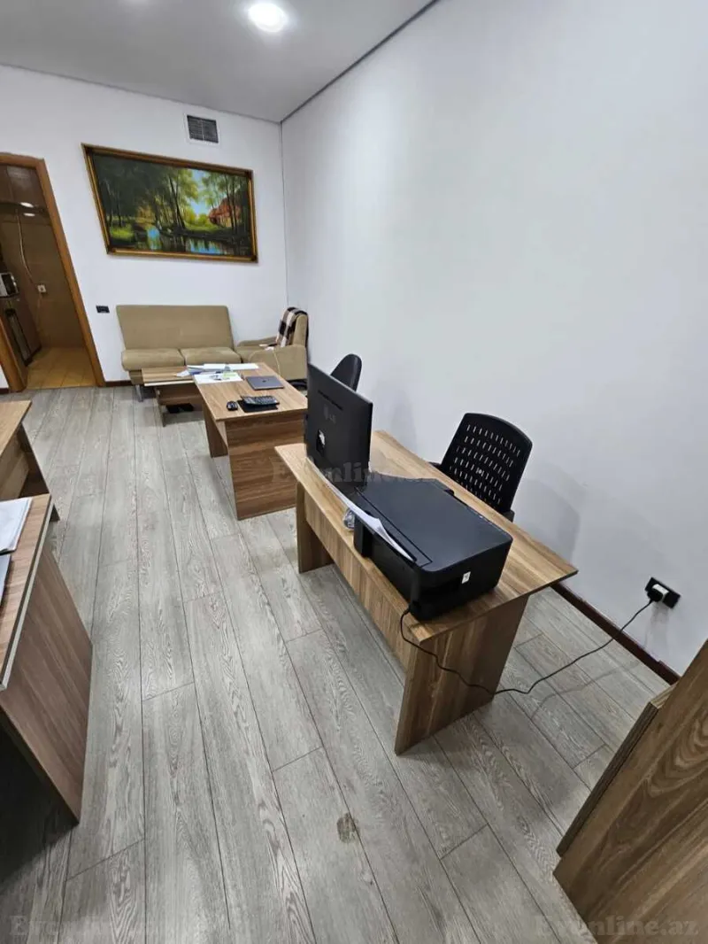 Kirayə verilir Ofis 30 m² Nərimanov r. - şəkil 2