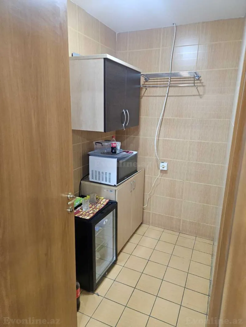 Kirayə verilir Ofis 30 m² Nərimanov r. - şəkil 7