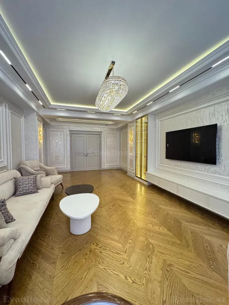 Satılır 4 otaqlı Mənzil Yeni tikili 235 m² Nərimanov r. - şəkil 2