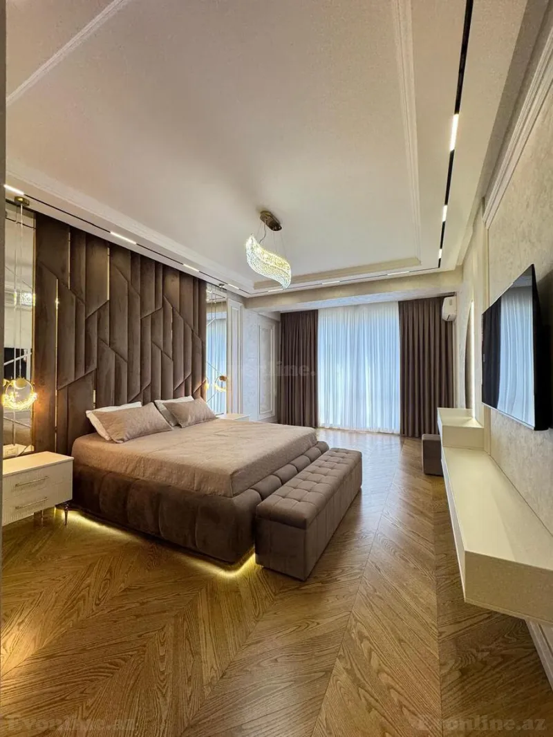 Satılır 4 otaqlı Mənzil Yeni tikili 235 m² Nərimanov r. - şəkil 7
