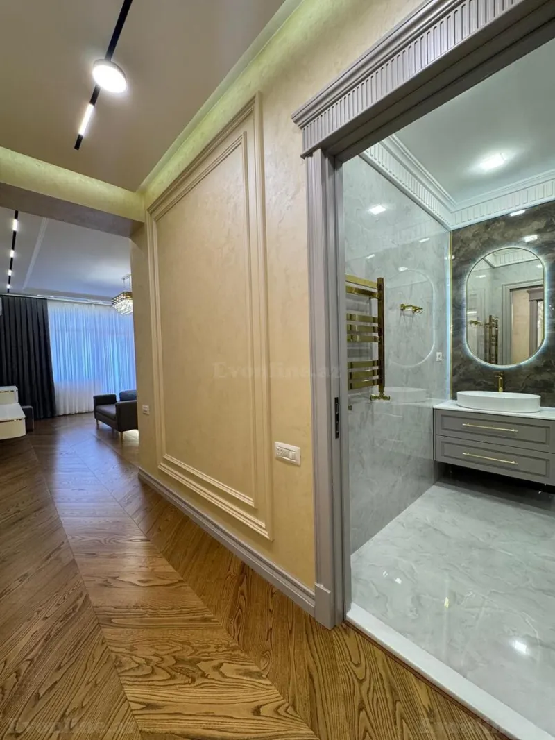 Satılır 4 otaqlı Mənzil Yeni tikili 235 m² Nərimanov r. - şəkil 9