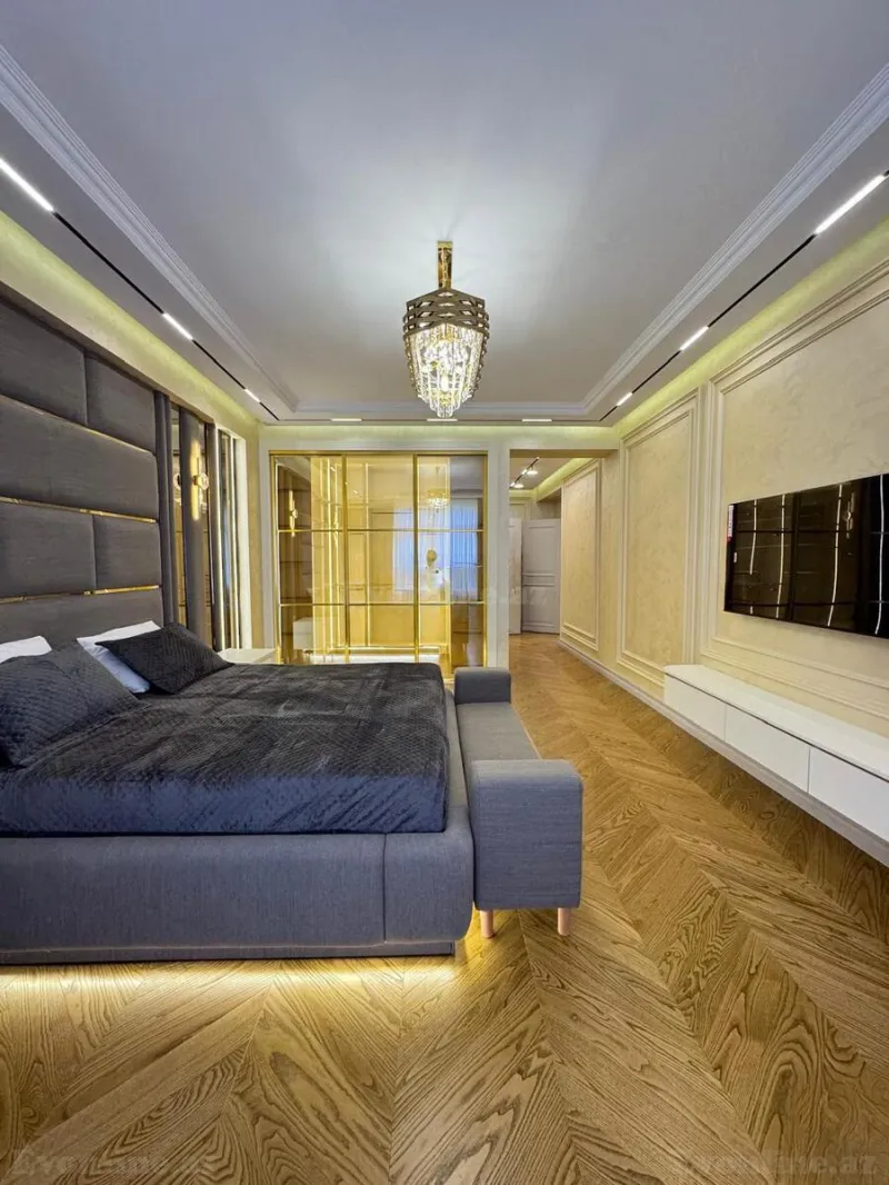 Satılır 4 otaqlı Mənzil Yeni tikili 235 m² Nərimanov r. - şəkil 11