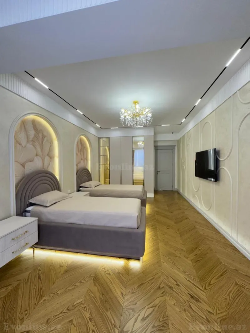 Satılır 4 otaqlı Mənzil Yeni tikili 235 m² Nərimanov r. - şəkil 13