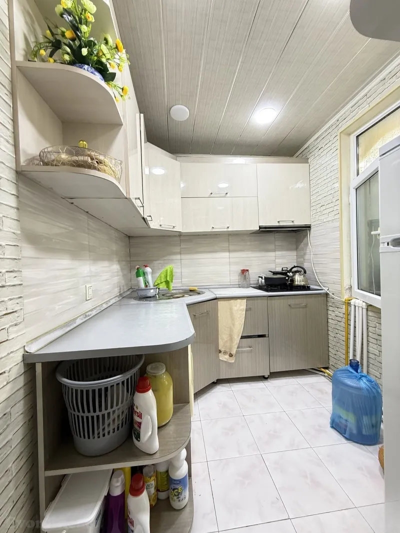 Satılır 3 otaqlı Mənzil Köhnə tikili 65 m² 20 Yanvar m. - şəkil 9