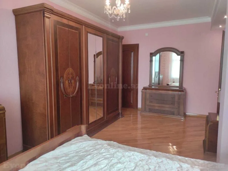 Satılır 4 otaqlı Mənzil Yeni tikili 205 m² Elmlər Akademiyası m. - şəkil 12