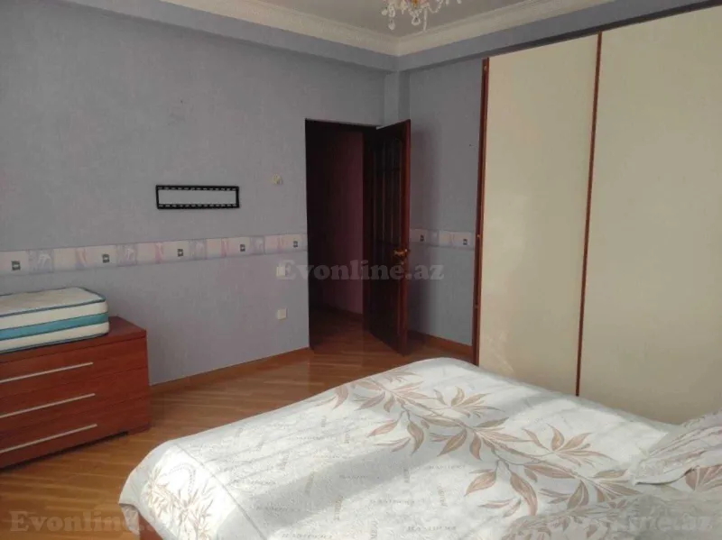 Satılır 4 otaqlı Mənzil Yeni tikili 205 m² Elmlər Akademiyası m. - şəkil 13