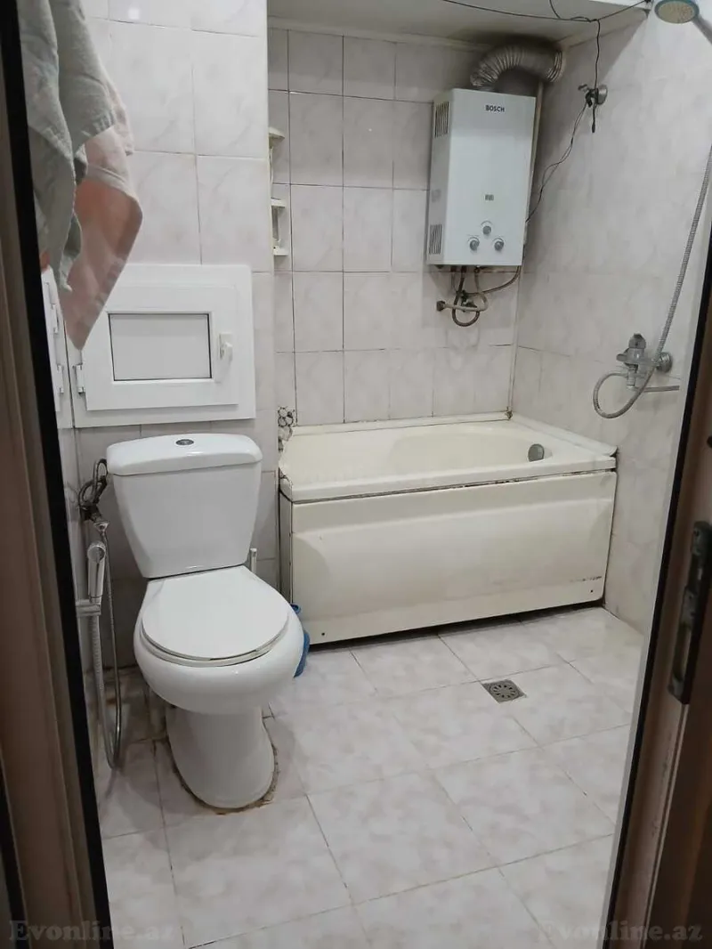 Satılır 2 otaqlı Mənzil Köhnə tikili 43 m² 7-ci mikrorayon - şəkil 6