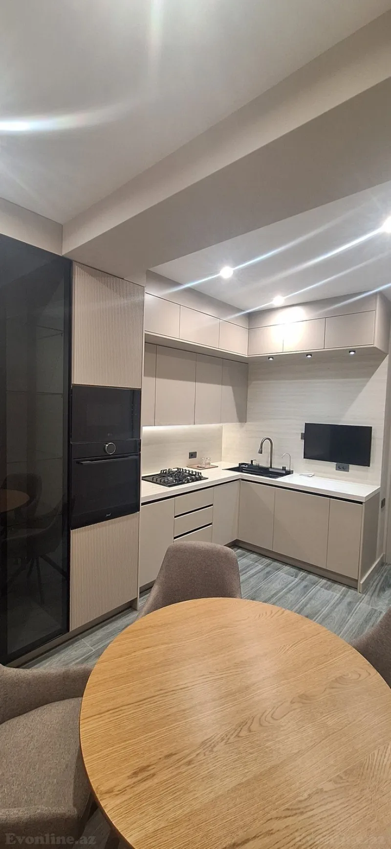 Kirayə verilir 3 otaqlı Mənzil Yeni tikili 120 m² Nəriman Nərimanov m. - şəkil 15