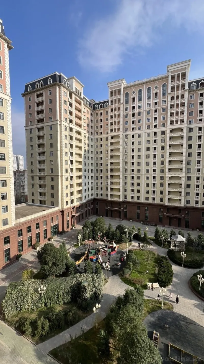 Satılır 2 otaqlı Mənzil Yeni tikili 86 m² Elmlər Akademiyası m. - şəkil 17