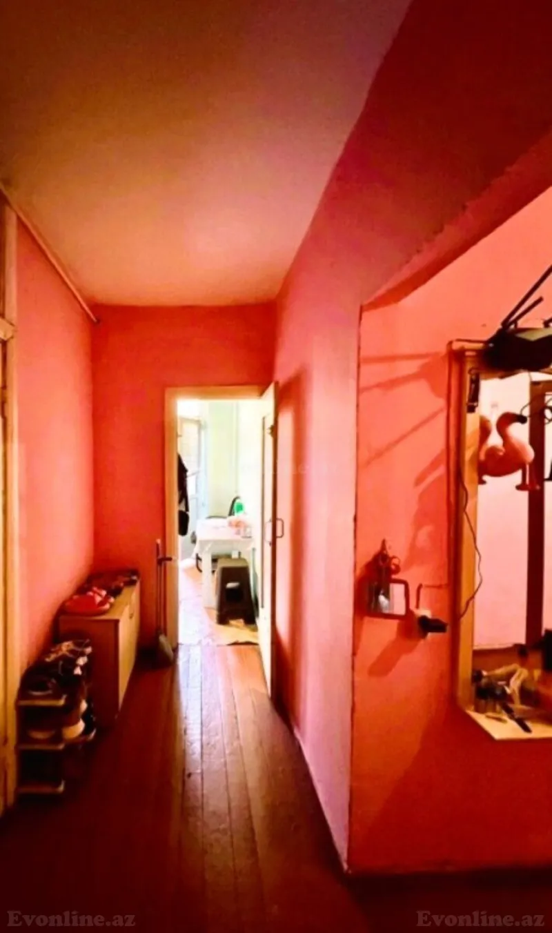 Satılır 2 otaqlı Mənzil Köhnə tikili 60 m² Bakıxanov - şəkil 6