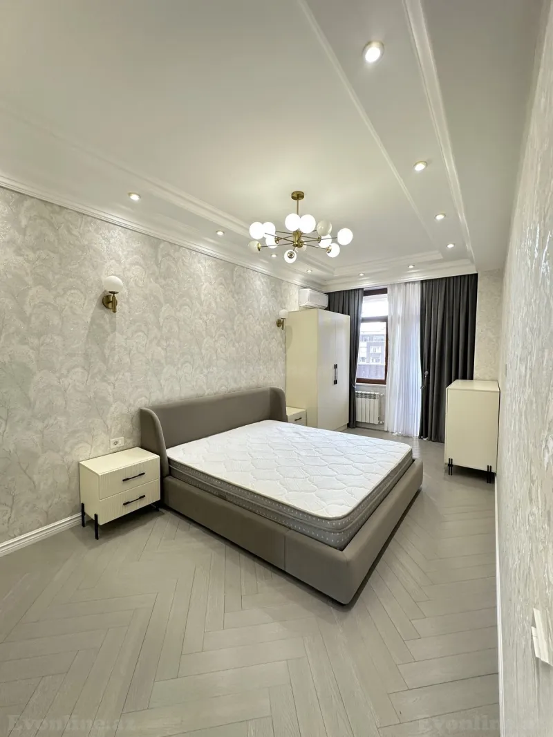 Satılır 2 otaqlı Mənzil Yeni tikili 108 m² 28 May m. - şəkil 15