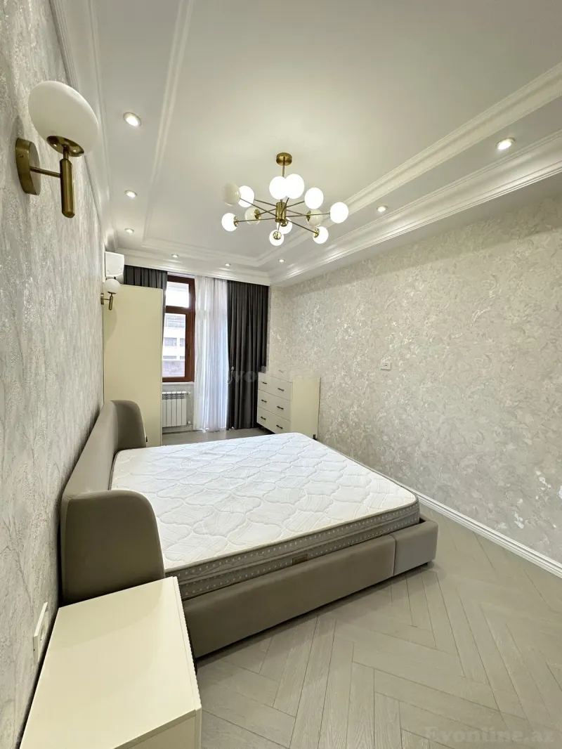 Satılır 2 otaqlı Mənzil Yeni tikili 108 m² 28 May m. - şəkil 17