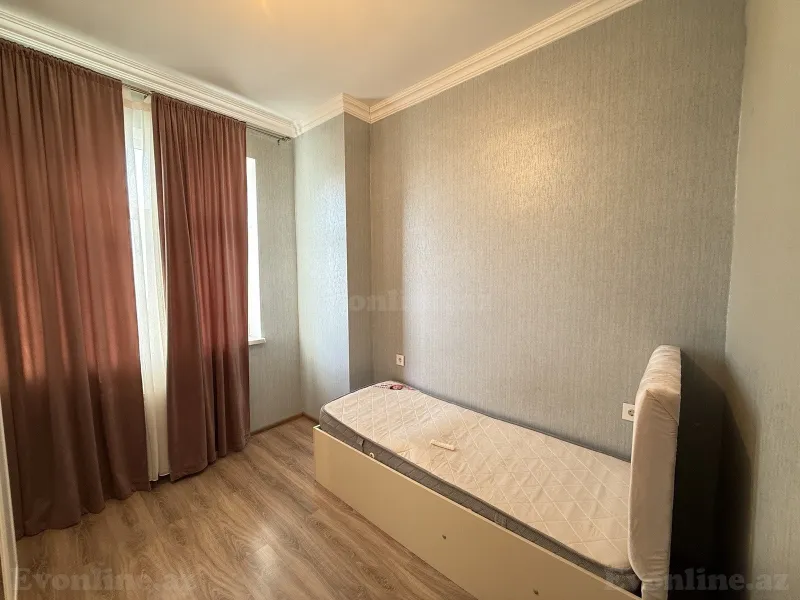Satılır 3 otaqlı Mənzil Yeni tikili 80 m² Suraxanı r. - şəkil 4