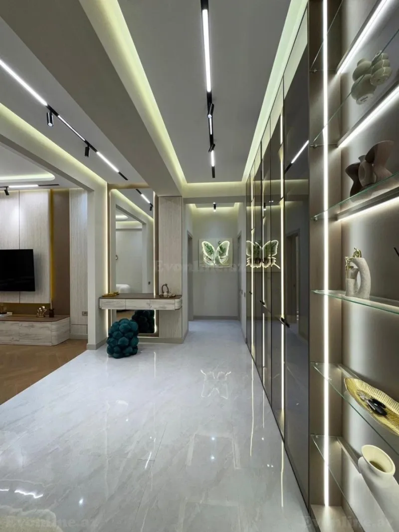 Satılır 2 otaqlı Mənzil Yeni tikili 86 m² Elmlər Akademiyası m. - şəkil 2