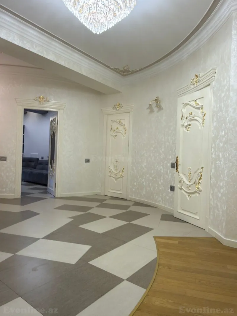 Satılır 4 otaqlı Mənzil Yeni tikili 220 m² 28 May m. - şəkil 18