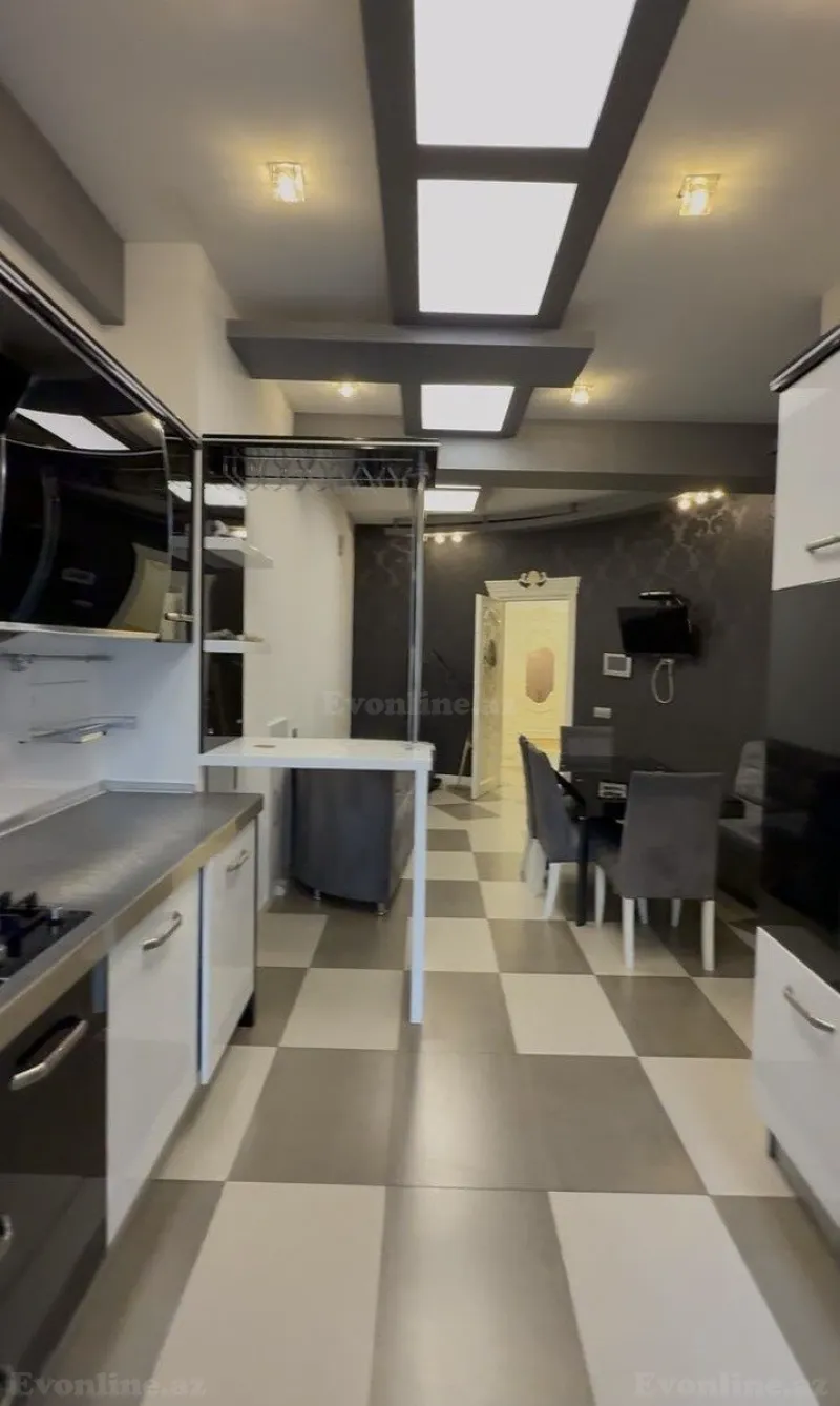 Satılır 4 otaqlı Mənzil Yeni tikili 220 m² 28 May m. - şəkil 25