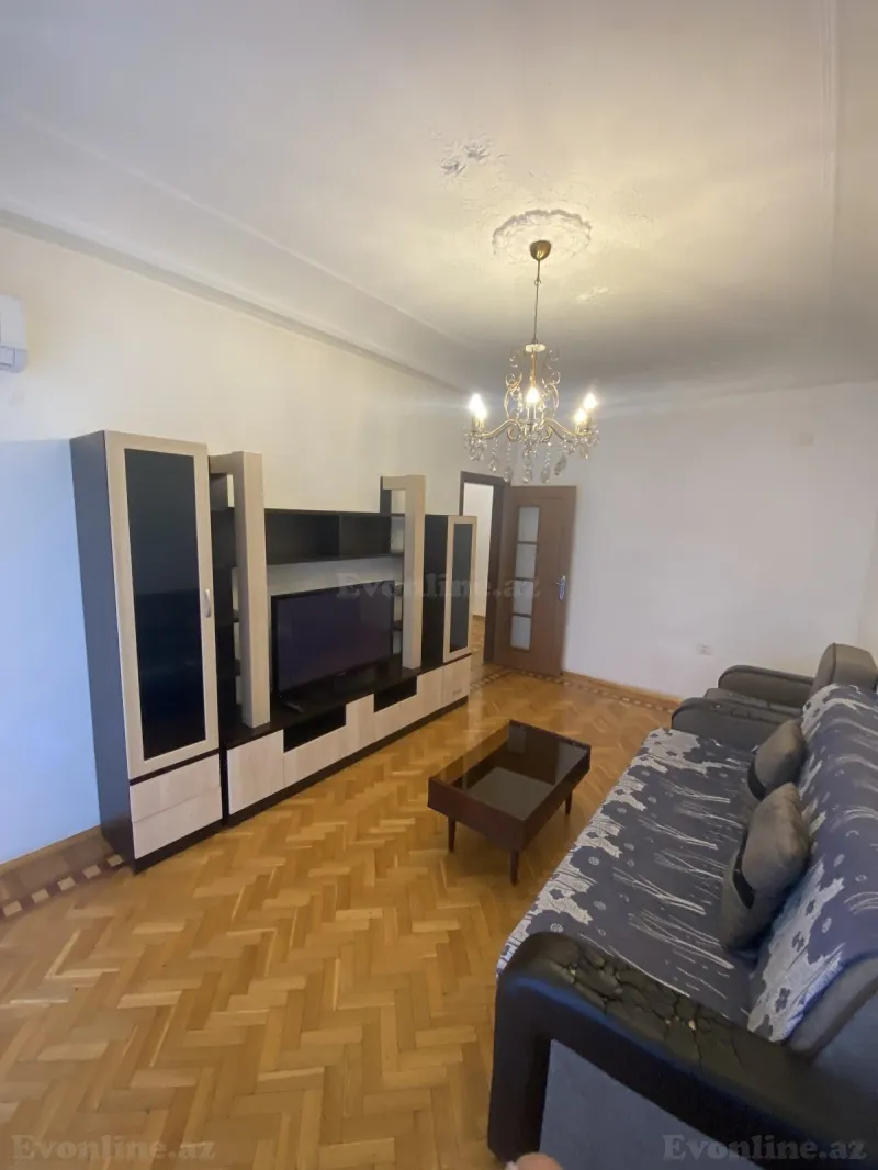 Satılır 4 otaqlı Mənzil Köhnə tikili 100 m² 28 May m. - şəkil 4