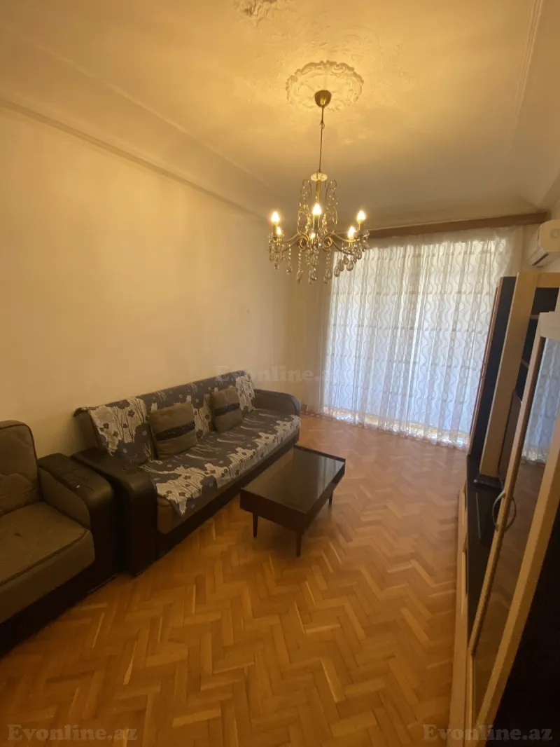 Satılır 4 otaqlı Mənzil Köhnə tikili 100 m² 28 May m. - şəkil 6